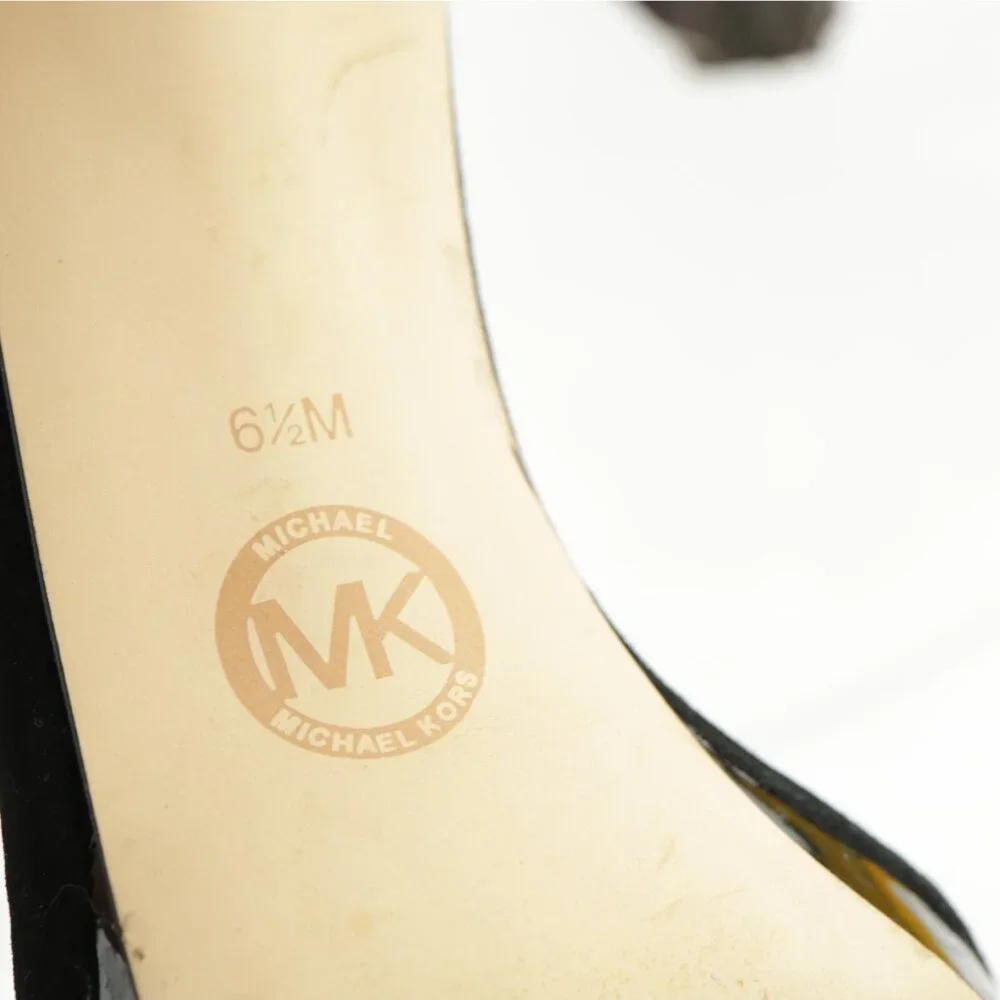 Michael Kors Womens Sienna Sandals Size 6.5 Black Suede Studded Ankle Strap Heel - Picture 12 of 15